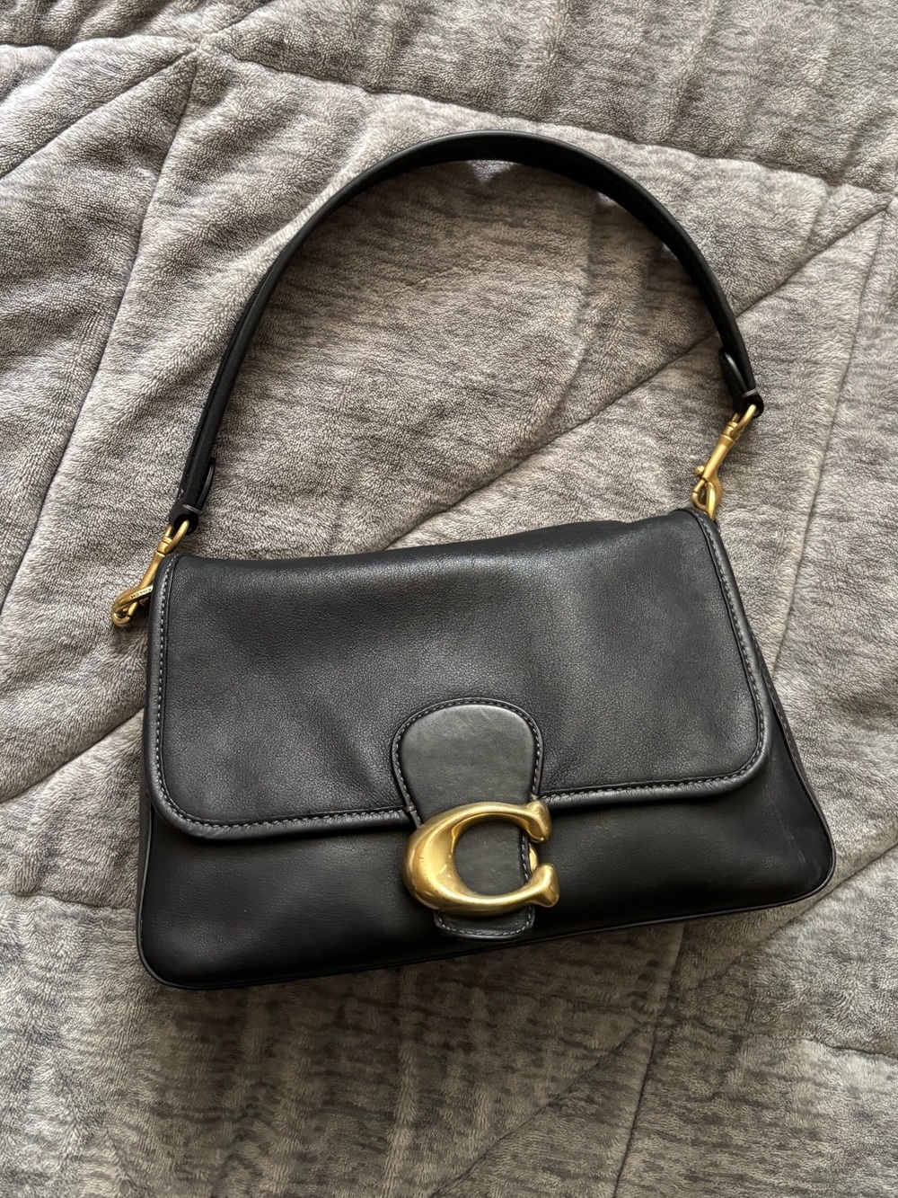 COACH SOFT TABBY SHOULDER BAG - Picture 2 of 6